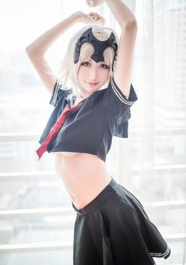 火口的两个人