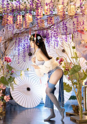 虐玩蹂躏尿孔膀胱调教