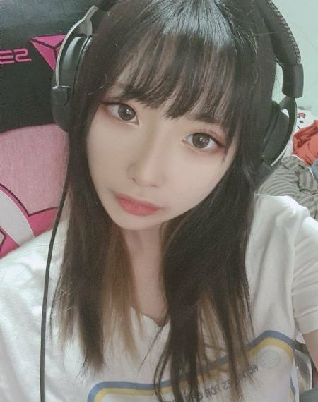 99个月亮