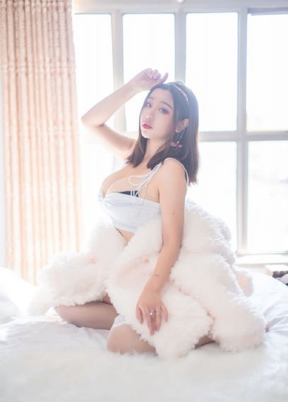 三男一女做爰免费视频