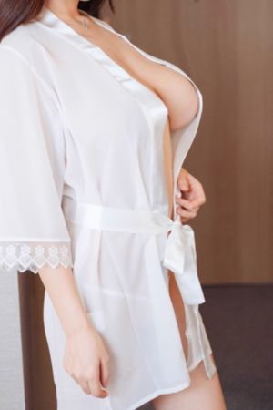 天王巨星夏冬短剧免费观看