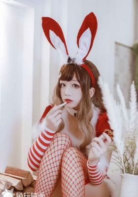 我和寡妇房东在做爰hd