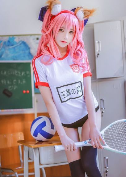 两个儿媳与公公