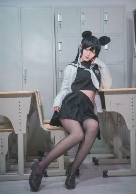偷窥影院