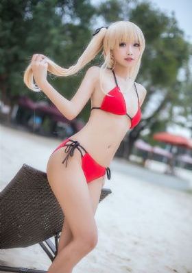 大胸喂奶秘书3p高h