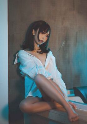 高压监狱播放