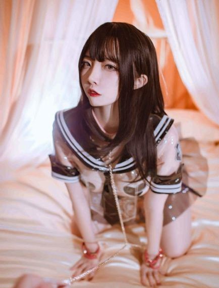 按摩房的女大学生们