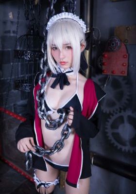 跨越8年的新娘