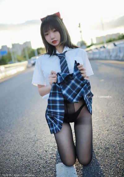 初恋邻居h肉肉1v1